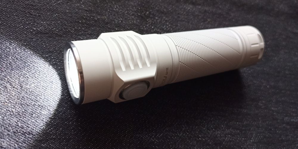 Фонарь Convoy S21E Mao