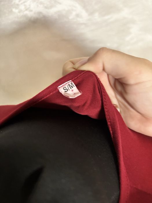Zjawiskowe burgundowe body dekolt S/M