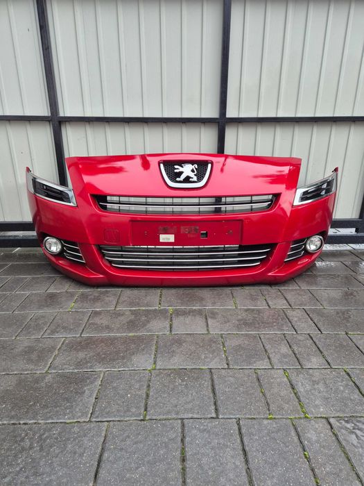 Zderzak przód przedni PEUGEOT 5008 rok 11 kod lak LKRD