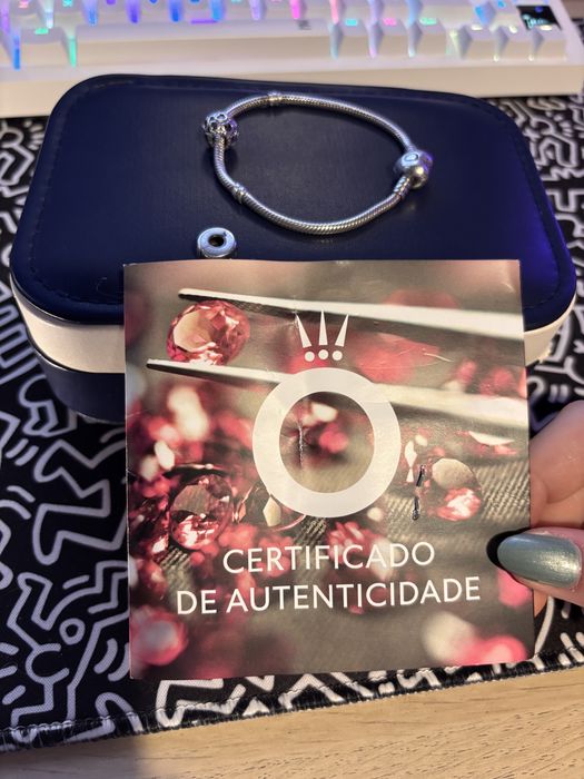 Pulseira Pandora Original + 2 contas  - Tam. 19.