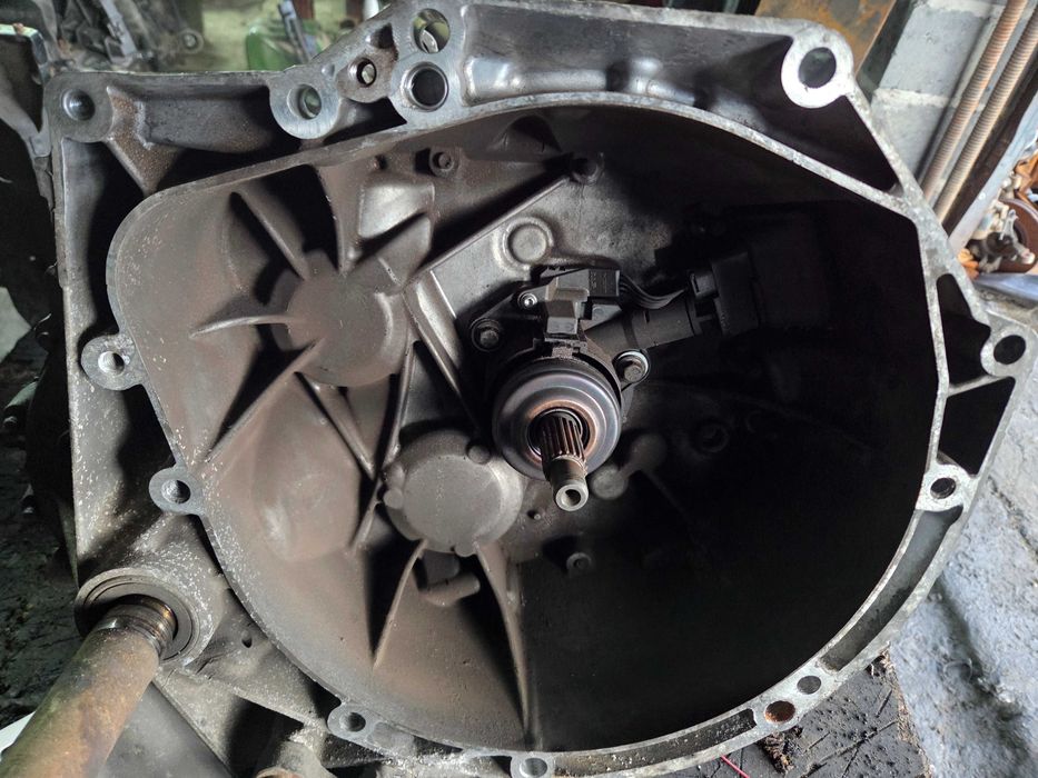 c4 Picasso 1.6 hdi 9hz skrzynia biegów + wybierak automat robot 20DS22