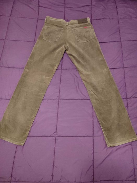 Calças bombazina Mustang 42