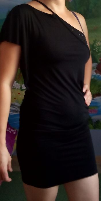 Плаття  дешево L i M