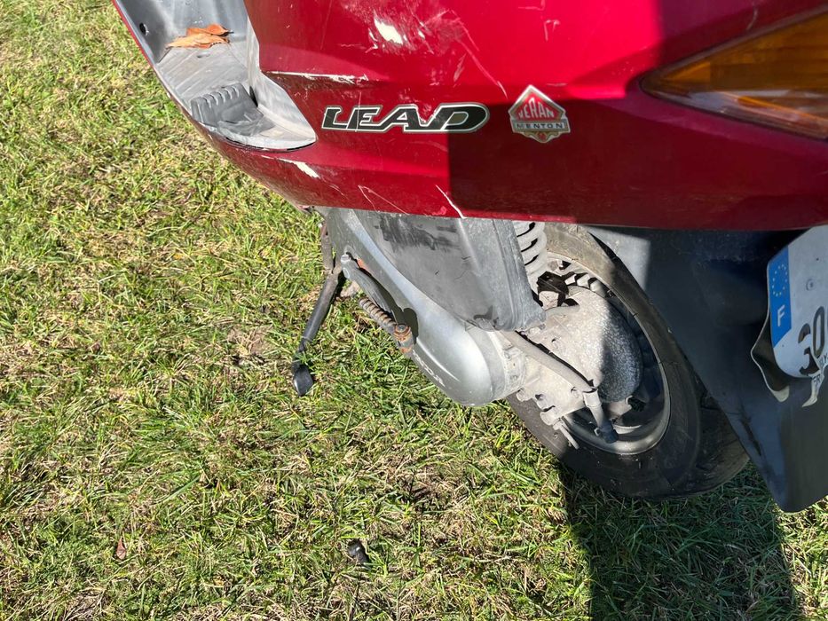 Honda Lead 100 na części czasza nadkole przód bendiks głowica silnik