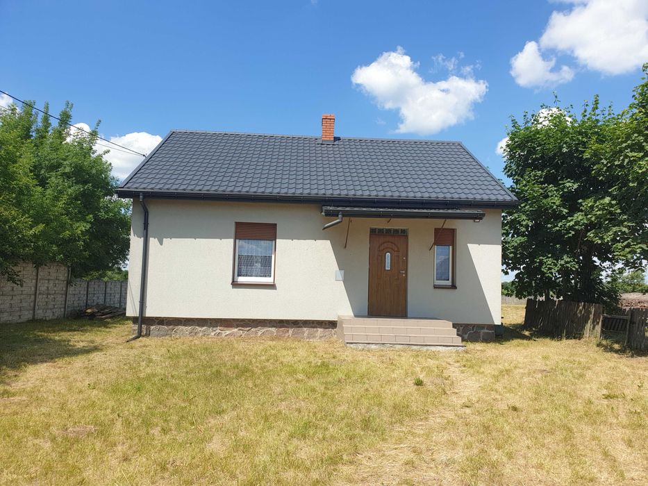 Siedlisko - ziemia orna 2,68 ha oraz wyremontowany dom całoroczny z budynkiem gospodarczym - Nowa Wieś, gmina Siemiątkowo, pow. żuromiński.