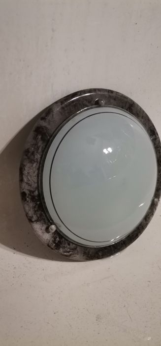 Candeeiro aplicação ao teto