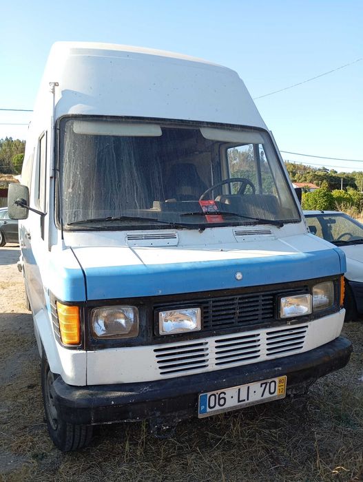 Autocaravana Mercedes 207 D