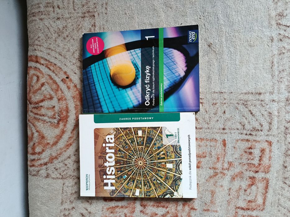 Sprzedam książki do technikum