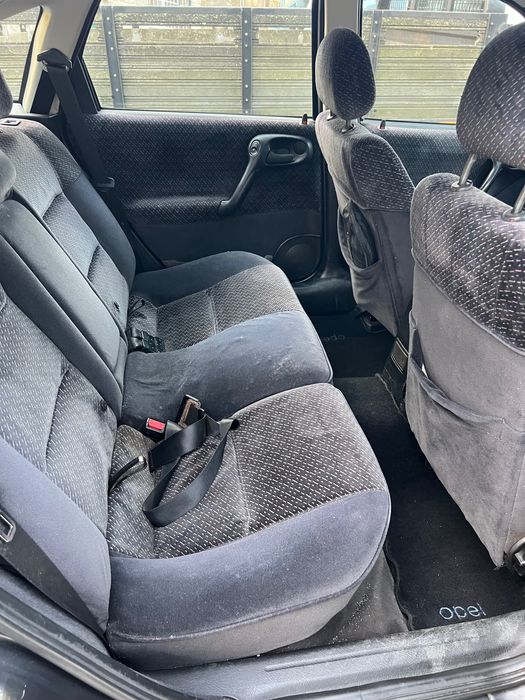 Vendo vectra B carro do dia dia