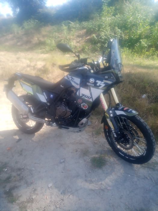Tenere 700 2023 como nova