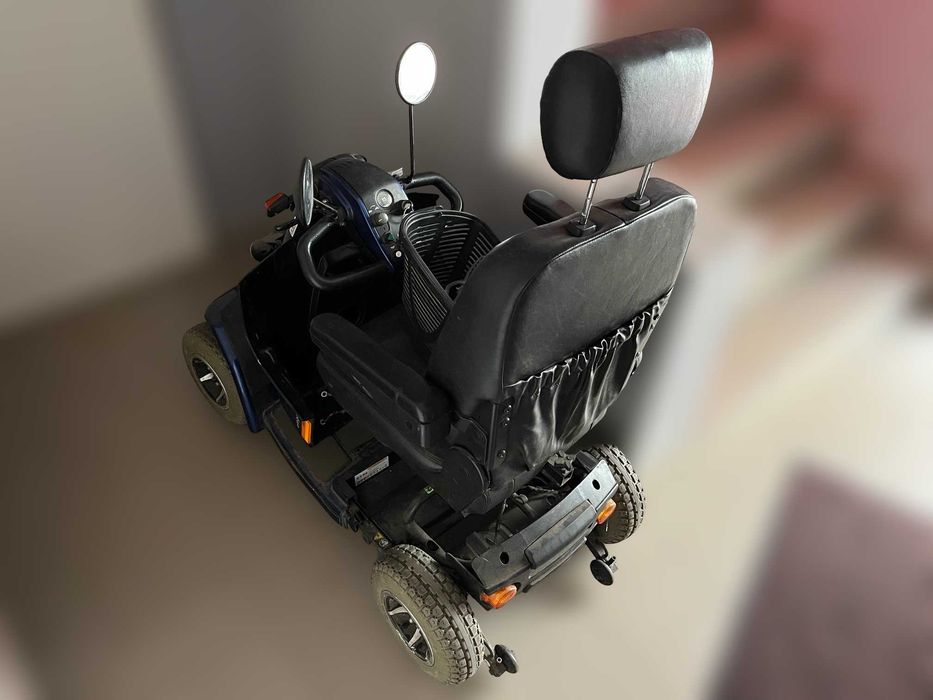 Pijnappel Scoot Apeldoorn Elegance Plus skuter elektryczny - wózek inwalidzki