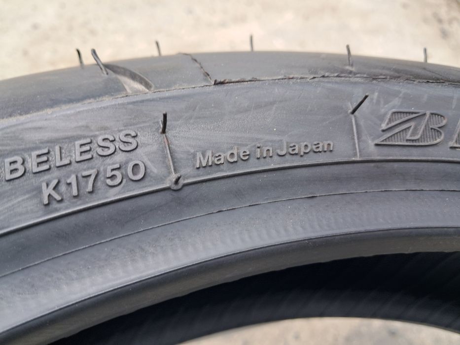 Мотошина, НОВА, 120/70 ZR17 Bridgestone Battlax Racing Street RS11F J
