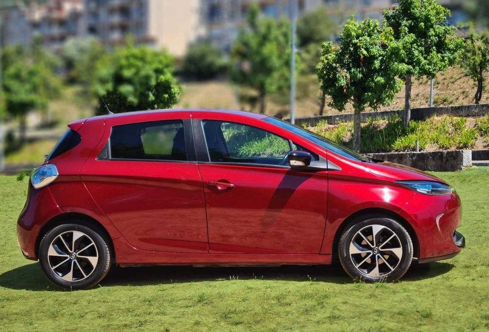 Renault Zoe Intens R110 40 (c/bateria própria)