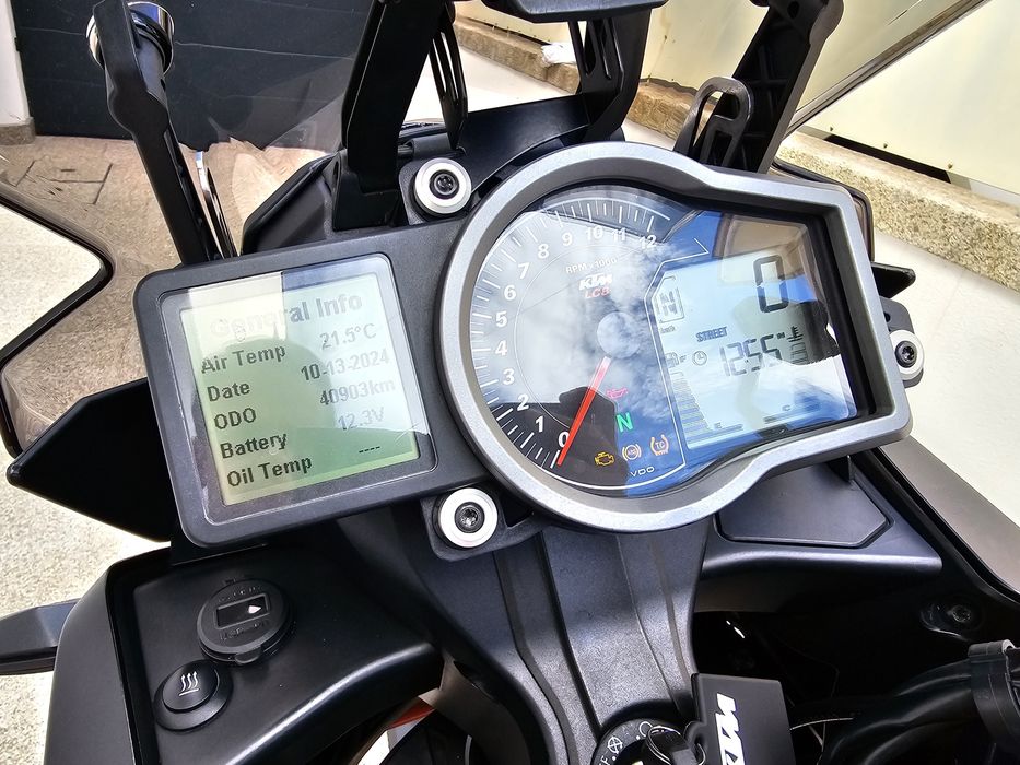 KTM 1090S Full Extras