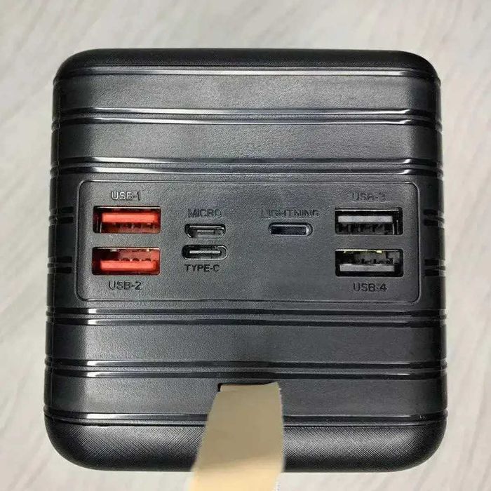 Продам дуже гарнй повербанк 80000 mAh