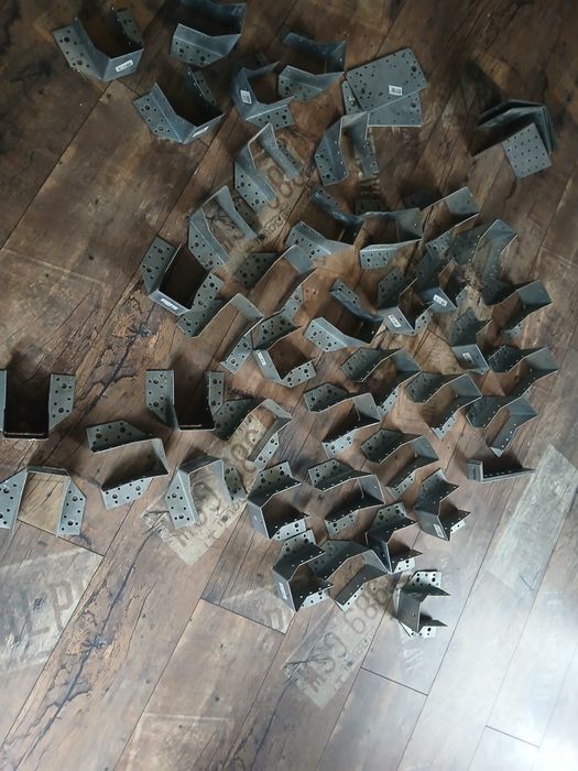 Uchwytu do belek i gwozdzie sruby