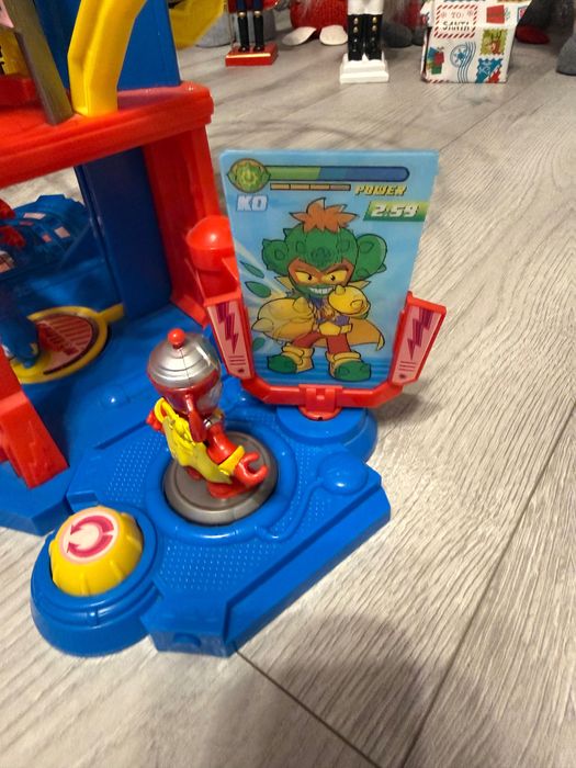 SuperThings Training Tower Wieża Treningowa