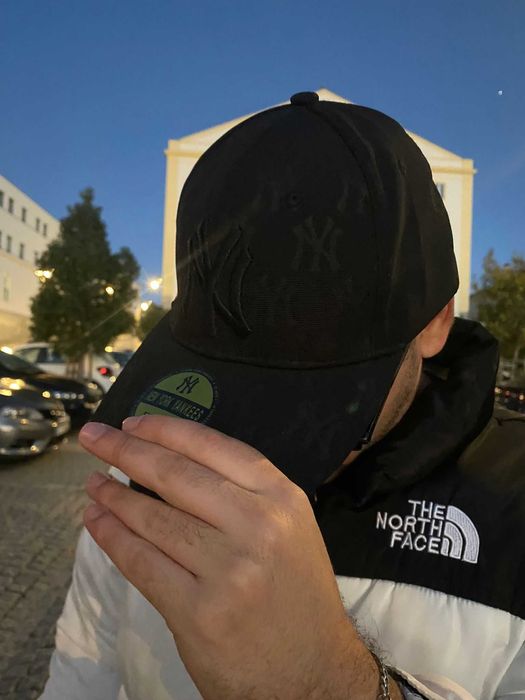 chapeu ny novo Preto e Cinza