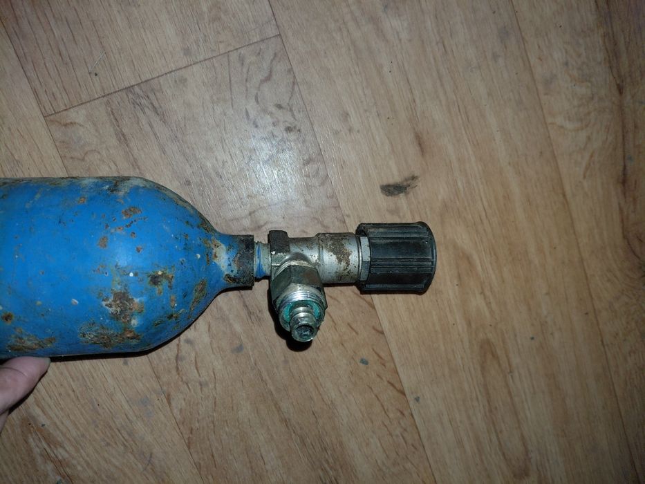 Продам  кислородний  балончик