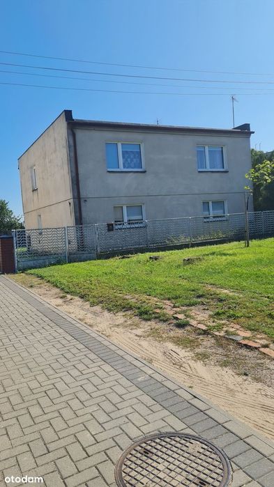 Rodzinny dom we Lwówku