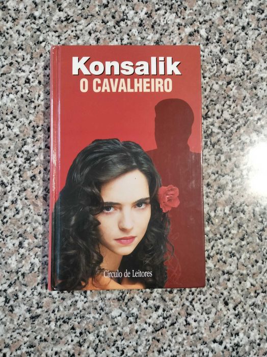 Livros variados-Uma aventura e outros