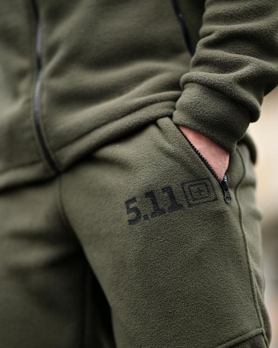 Чоловічий костюм