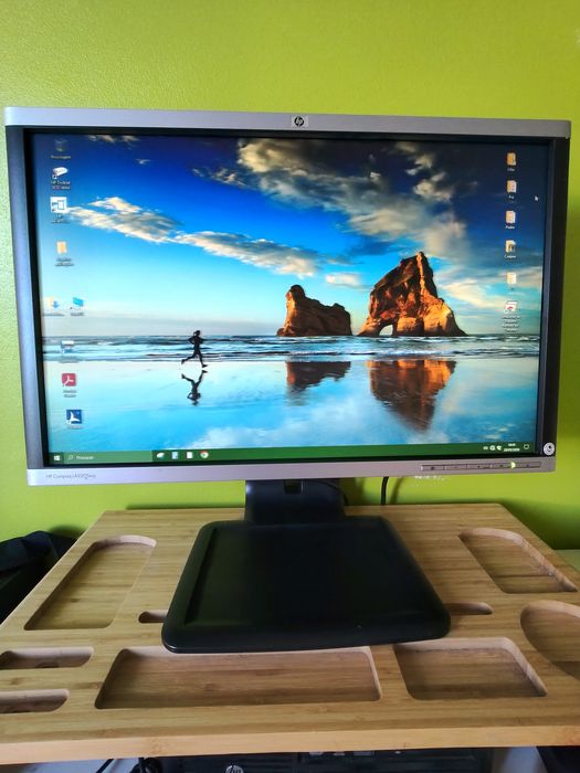 Monitor para PC HP Compaq LA2205wg impecável