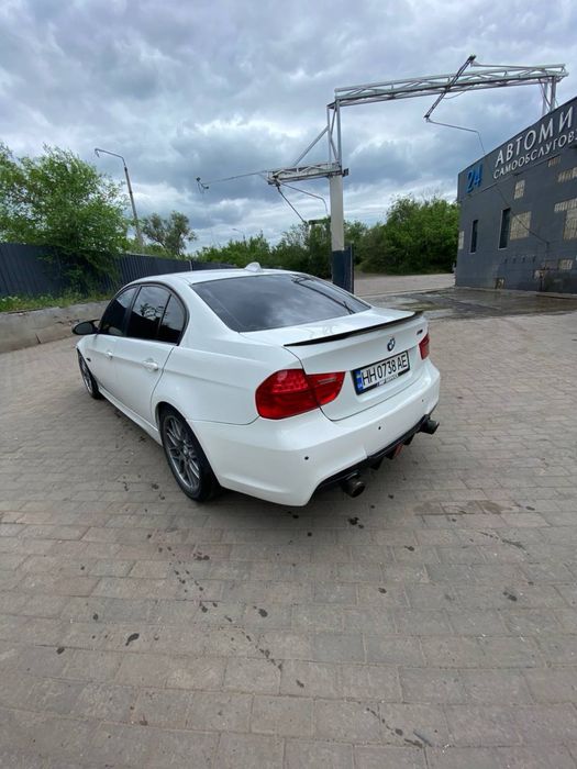 BMW е90 335і 2008