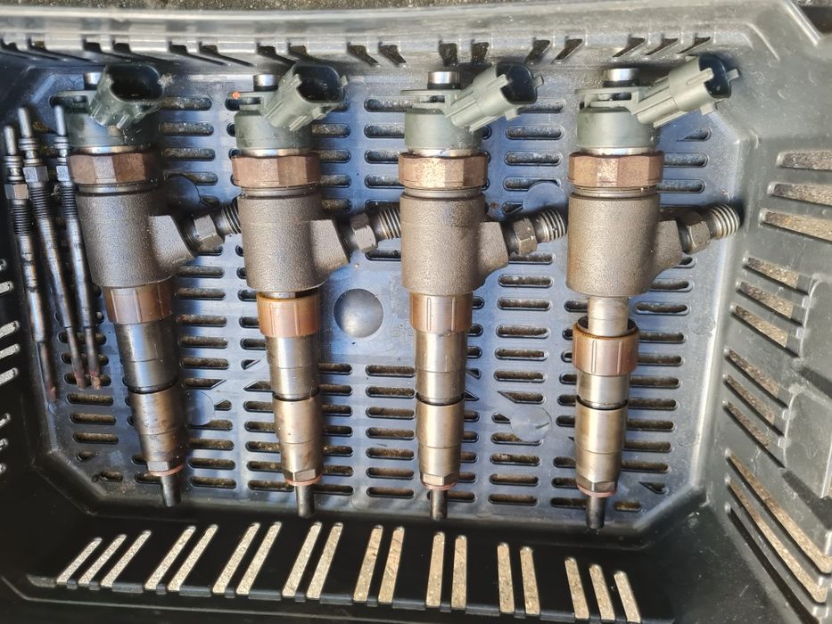 4 injetores bosch  citroen/peugeot/ford