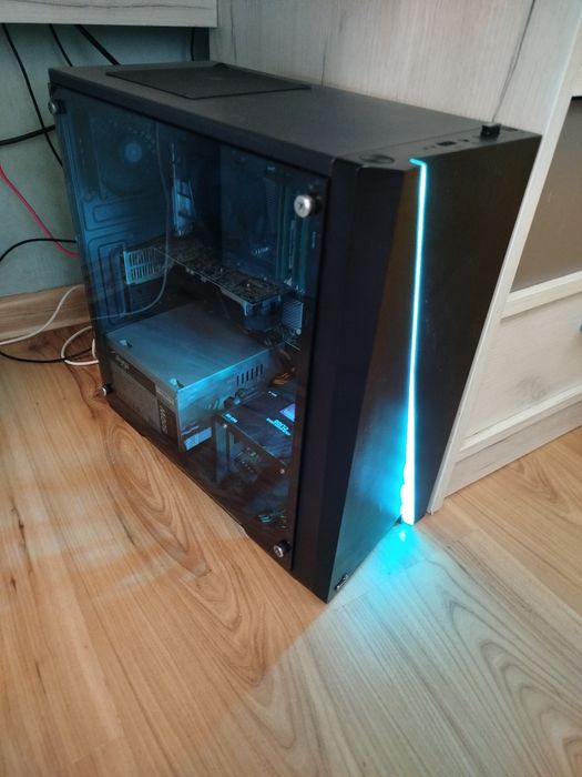 Komputer gamingowy PC i7 GTX1050i 16GB Win10 SSD