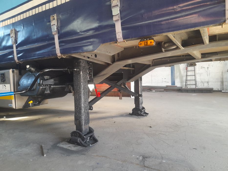 Semi-reboque Krone reforçado