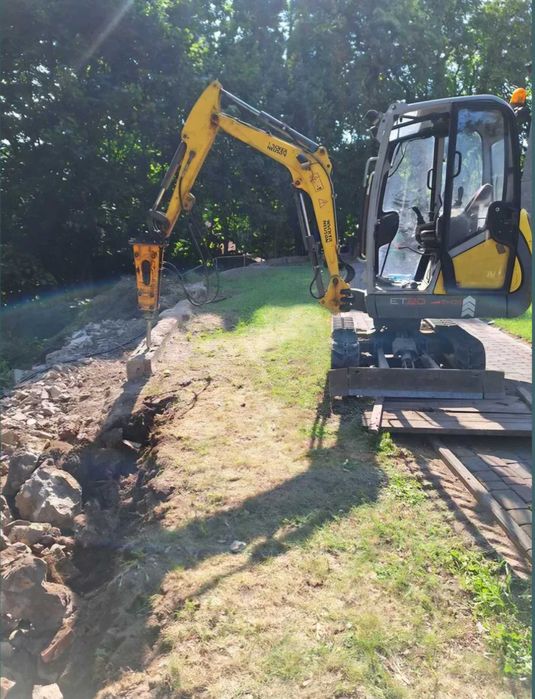 Usługi minikoparką koparką , wozidłem. Roboty Ziemne