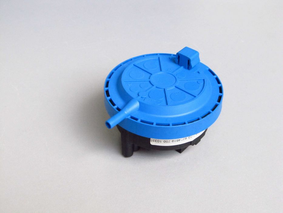 Датчик уровня воды, прессостат 481227128389, awt2290