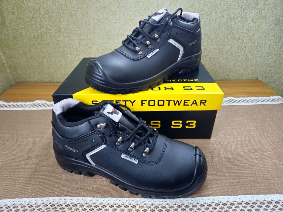 Nowe buty TAURUS S3 r.43