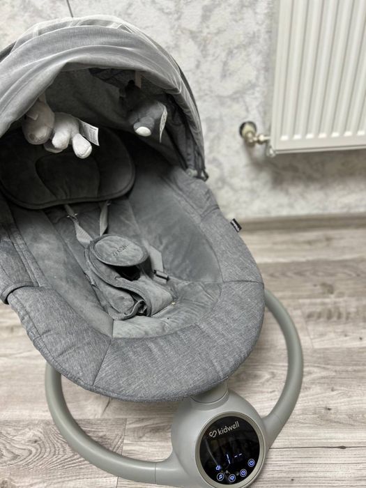 Заколисуючий центр kidwell. Кроватка. Колиска. Крісло качалка