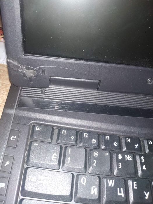 Ноутбук рабочий acer extensa 52 29-1A 16 16Mi