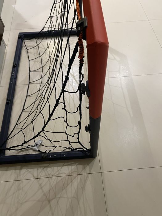 Oportunidade de adquirir uma baliza de rua da Krispa