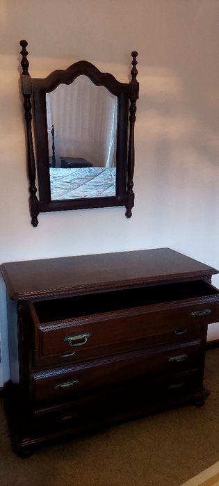 Mobília Antiga Completa