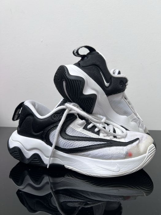 Nike Performance Giannis Immortality 3