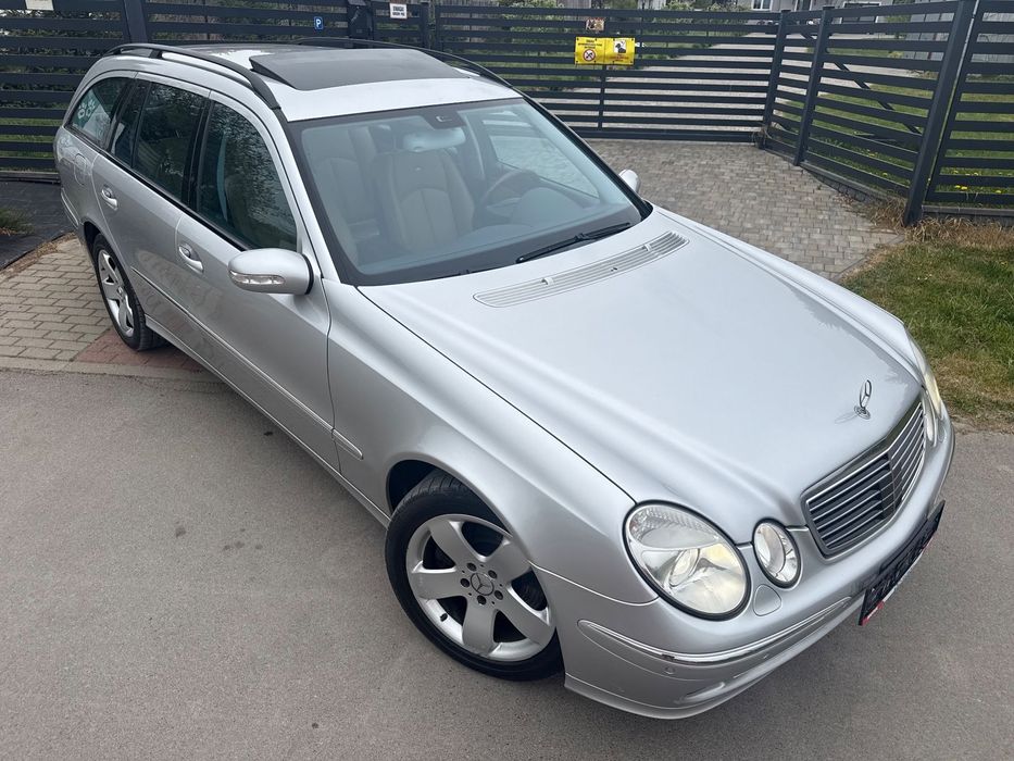 Mercedes-Benz Klasa E E500 4MATIC DESIGNO Skóry/Radar/Szyber Zadbany Opłacony Szwajcar