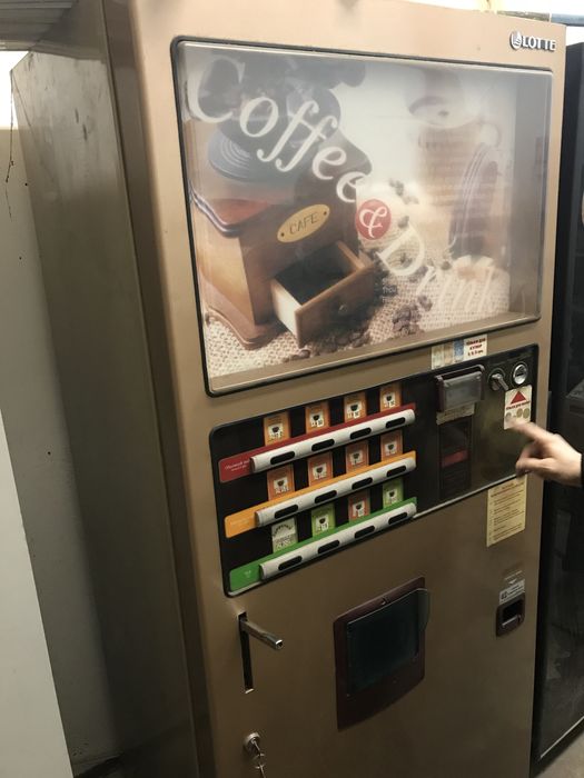 Продам обладнання та меблі для ресторанного бізнесу