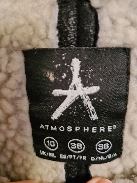 Atmosphere - Lekki ciepły plaszcz. super wykonanie Rozmiar 38