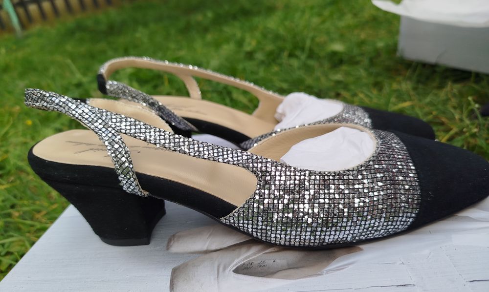 Anniel 38 nowe buty czółenka