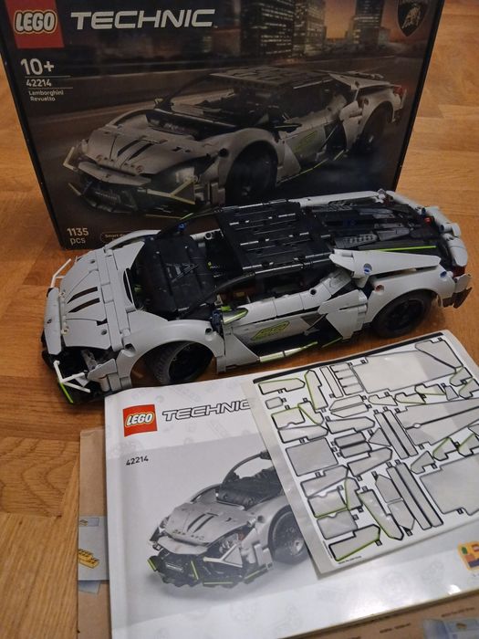 lego technic 42214
