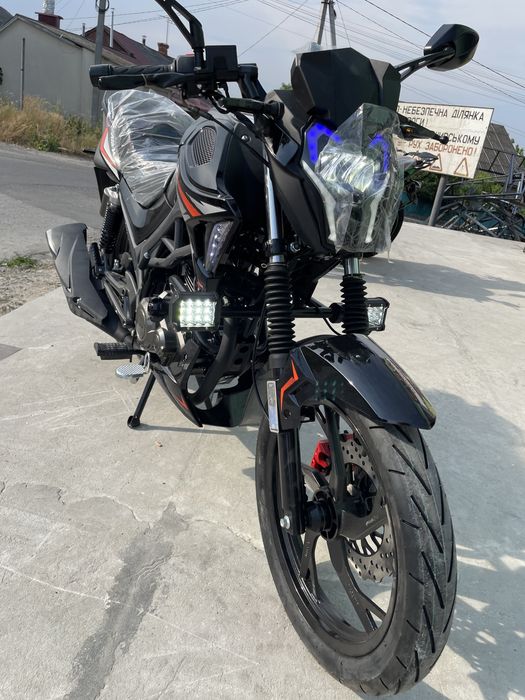 Доставка безкоштовна Мотоцикл Spark SP200R-34