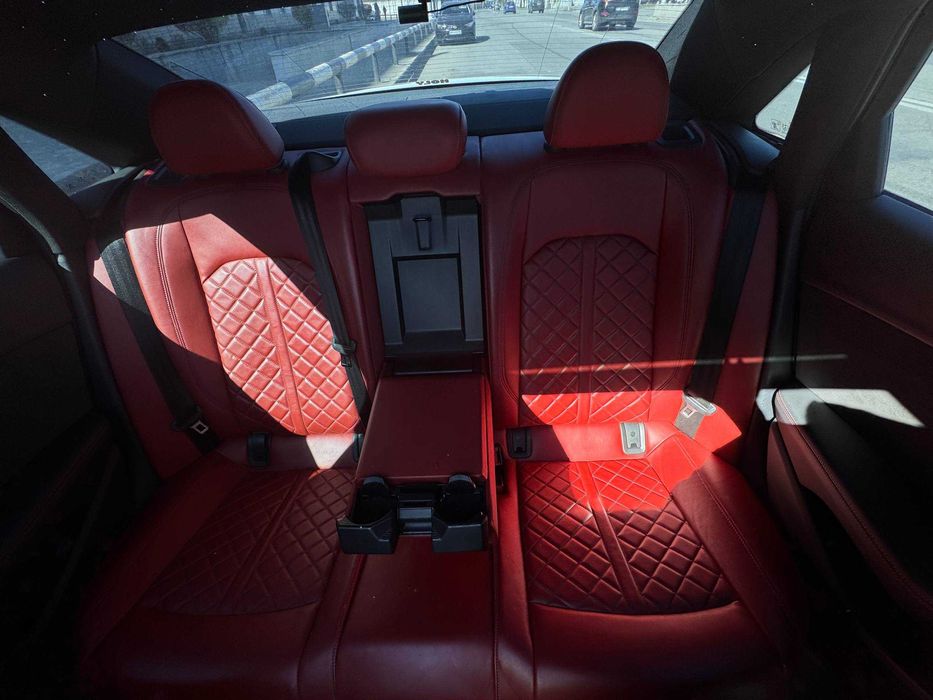 Audi S4 2020 VIN WAUB4AF48LA065090 фото оголошення 12 з 19