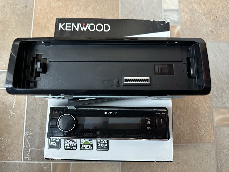 Автомагнитола Kenwood KMM-106