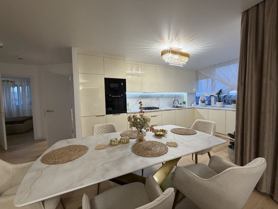 Продається 2-на квартира на Пирогова