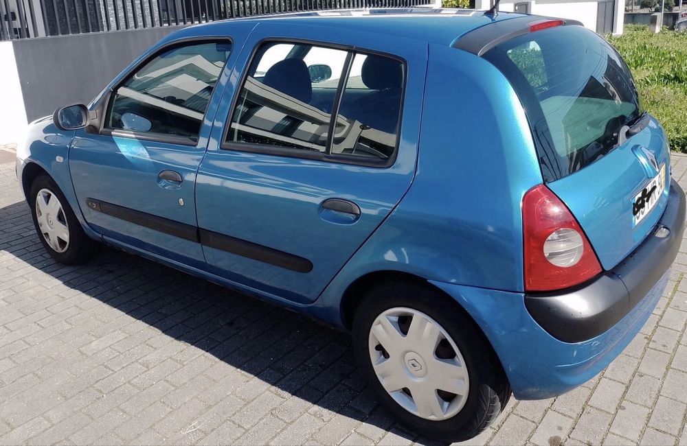 Renault clio 2003