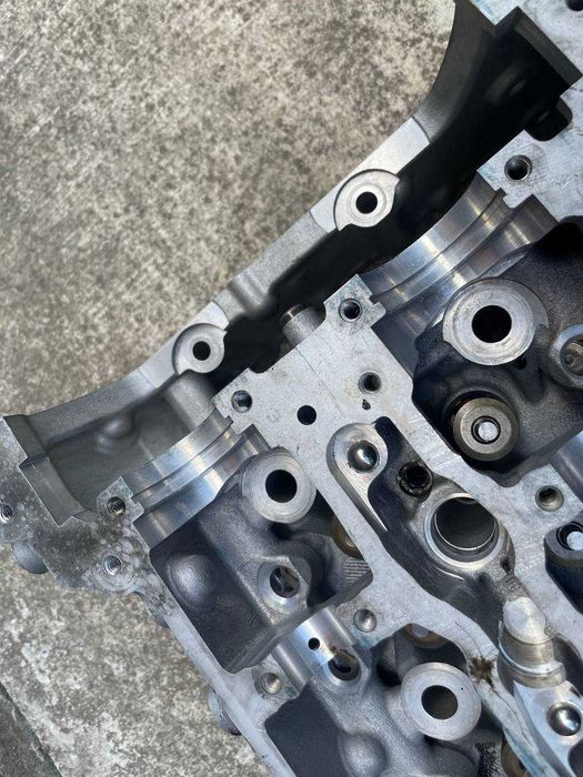 Головка двигуна Mercedes Om651 ГБЦ двигателя мотора W639 W212 W446 Sprinter 906